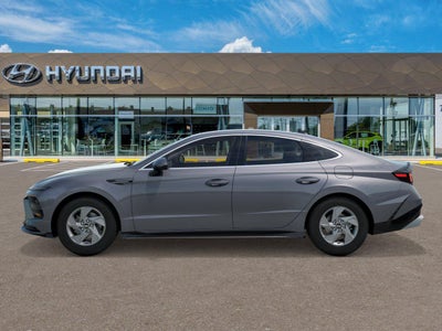 2027 Hyundai SONATA SE