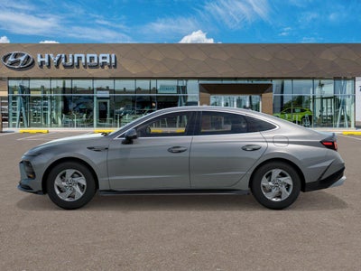 2027 Hyundai SONATA SE