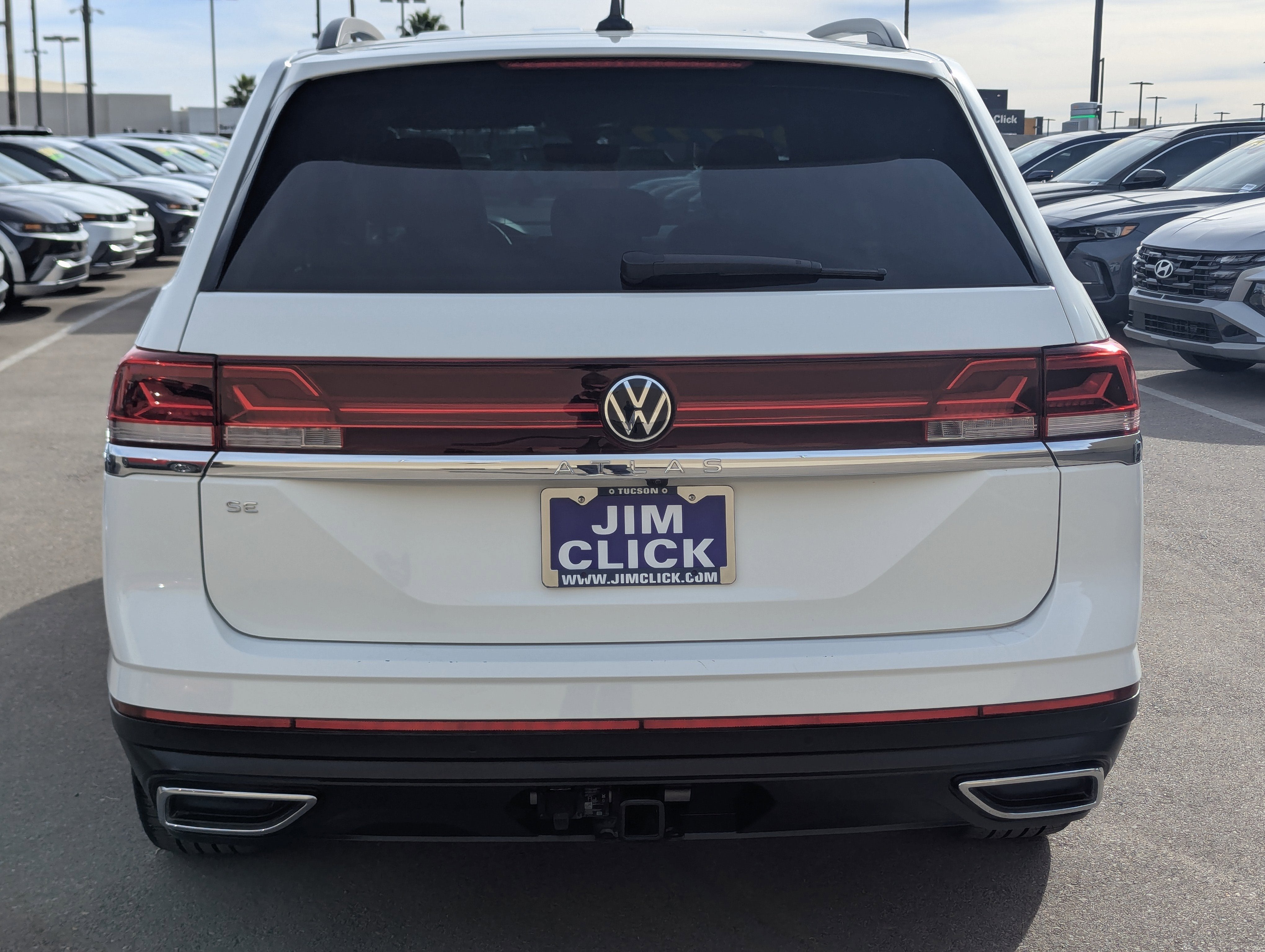2025 Volkswagen Atlas 2.0T SE w/Technology