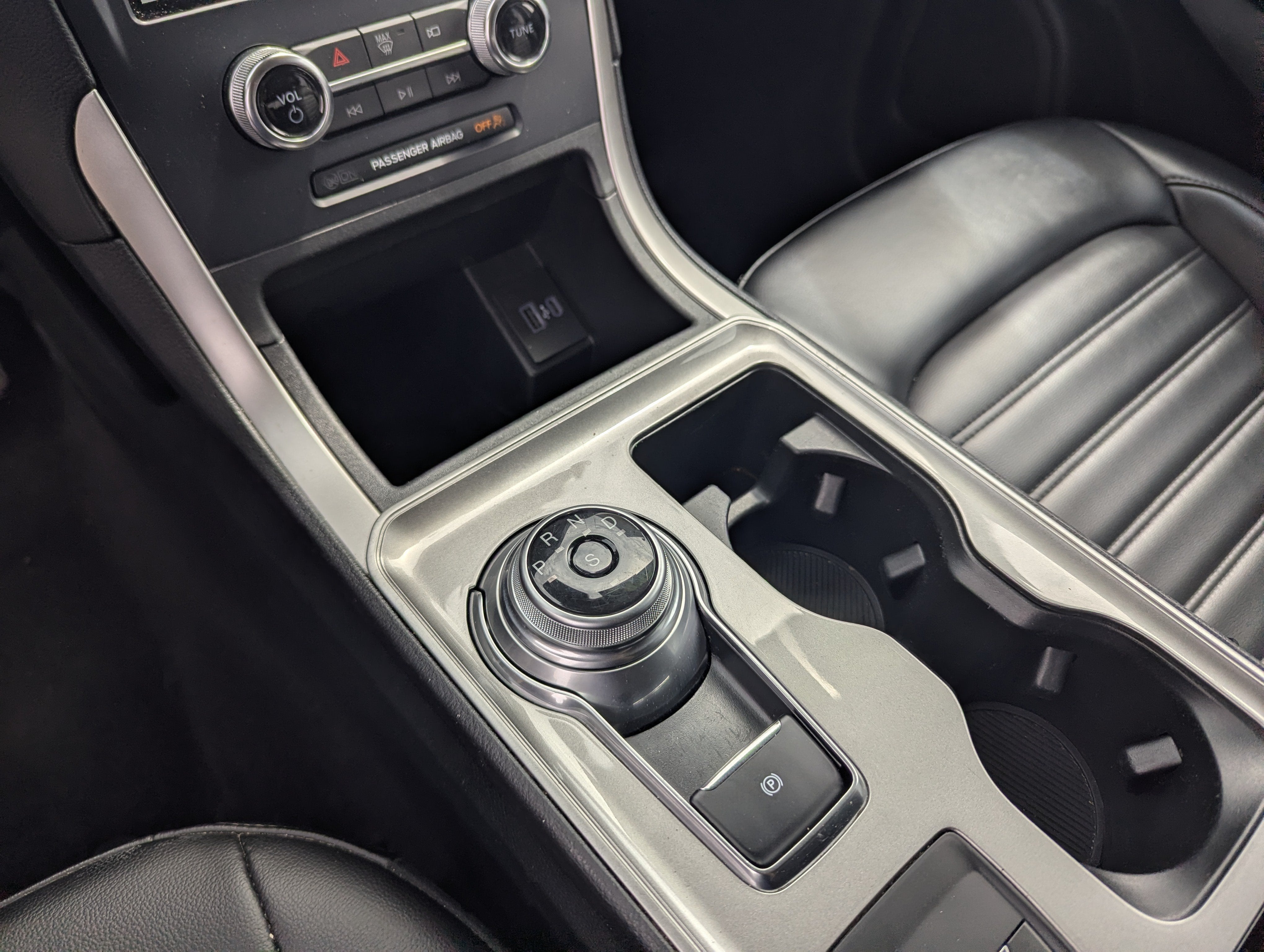 2023 Ford Edge SEL - Photo 11
