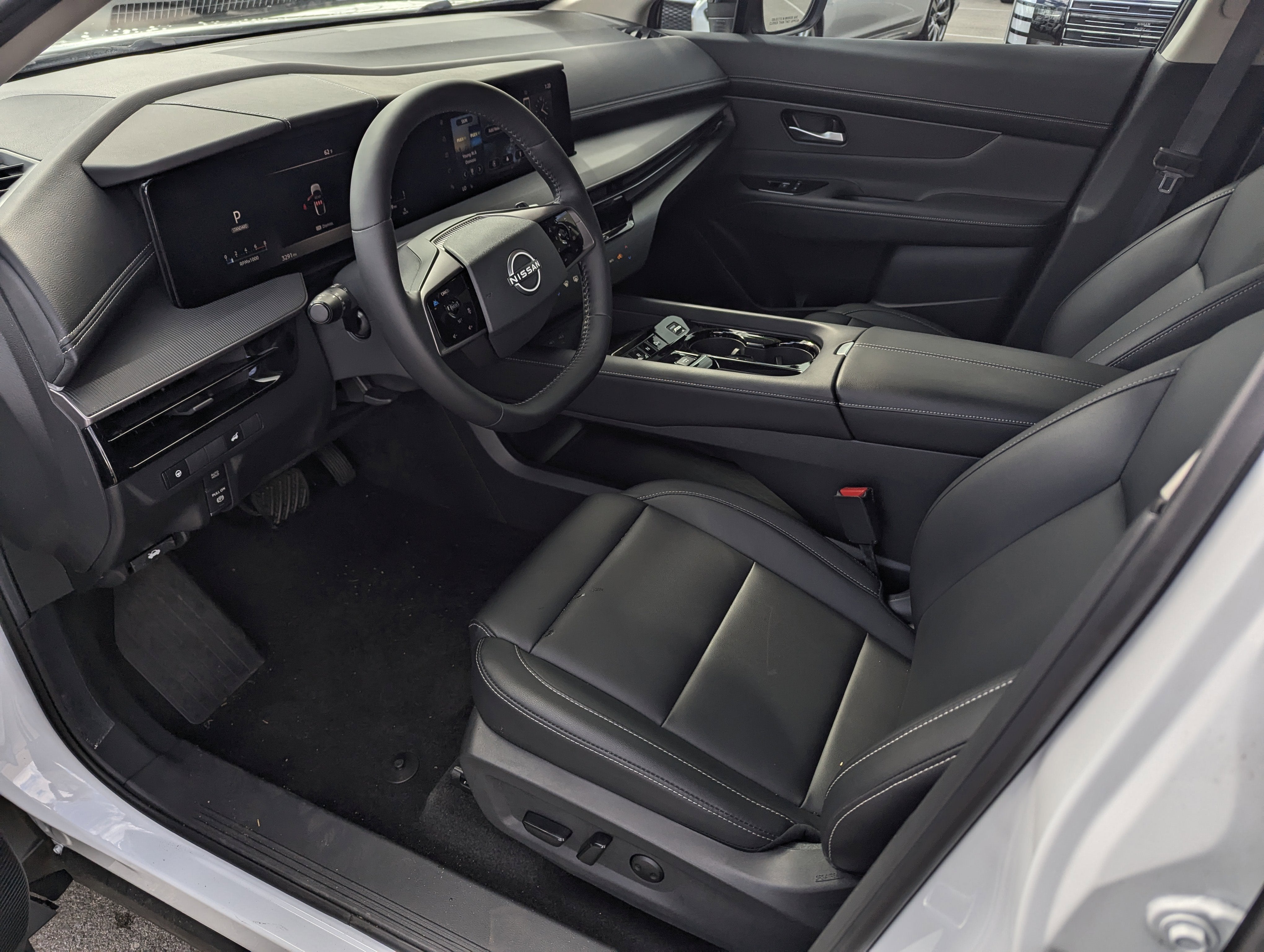 2025 Nissan Murano SV