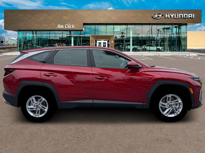 2026 Hyundai TUCSON SE FWD
