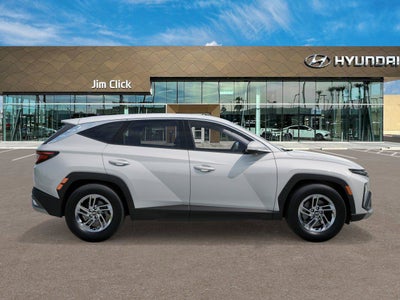 2026 Hyundai TUCSON SE FWD