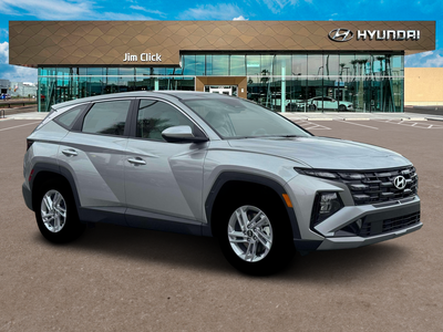 2026 Hyundai TUCSON SE FWD