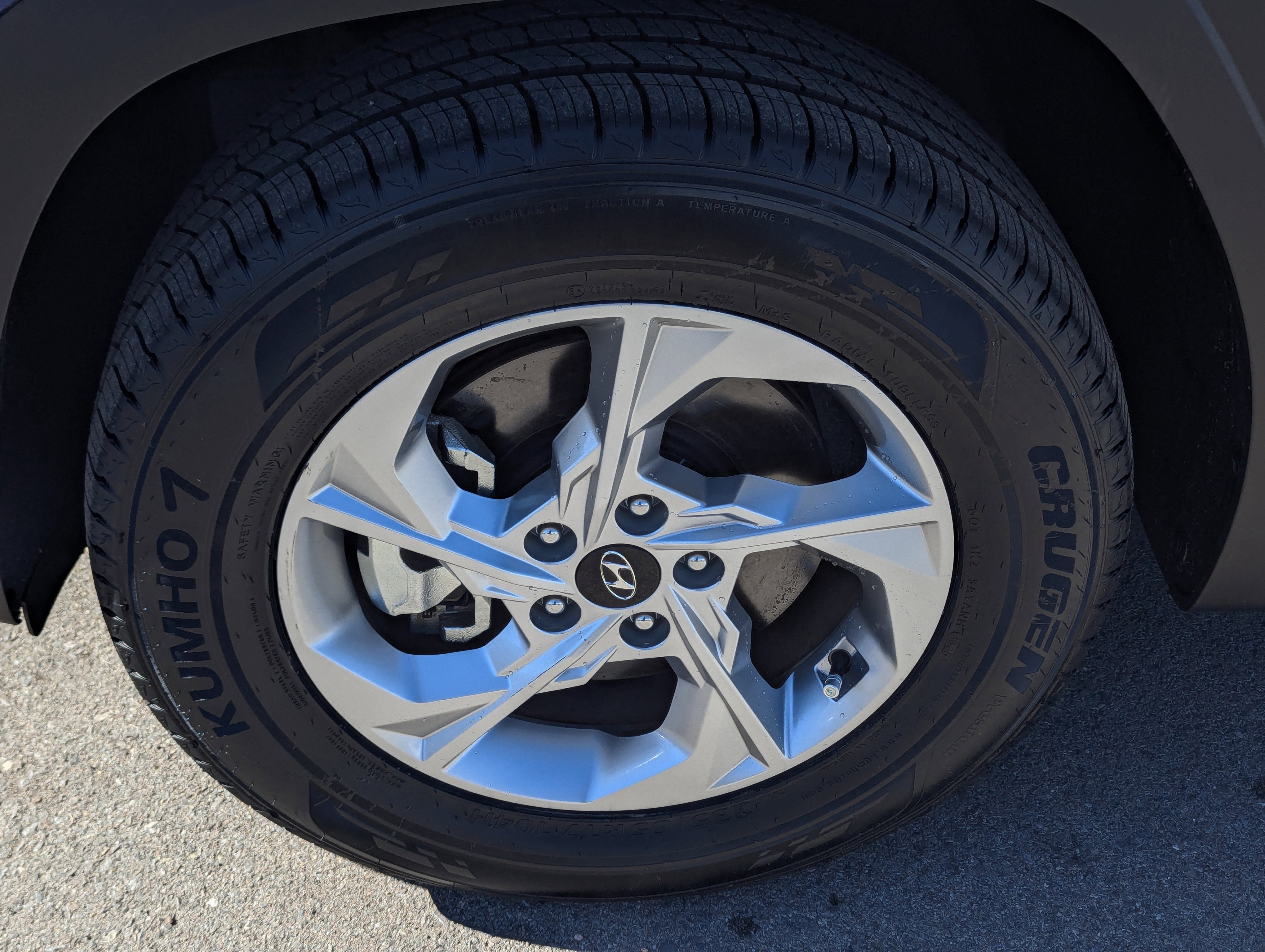 2022 Hyundai TUCSON SE