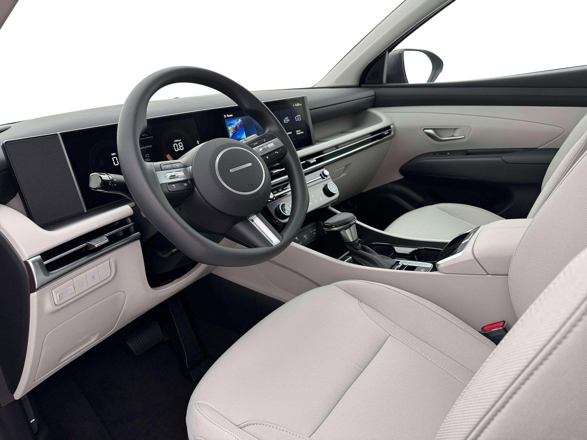 2026 Hyundai TUCSON SEL FWD