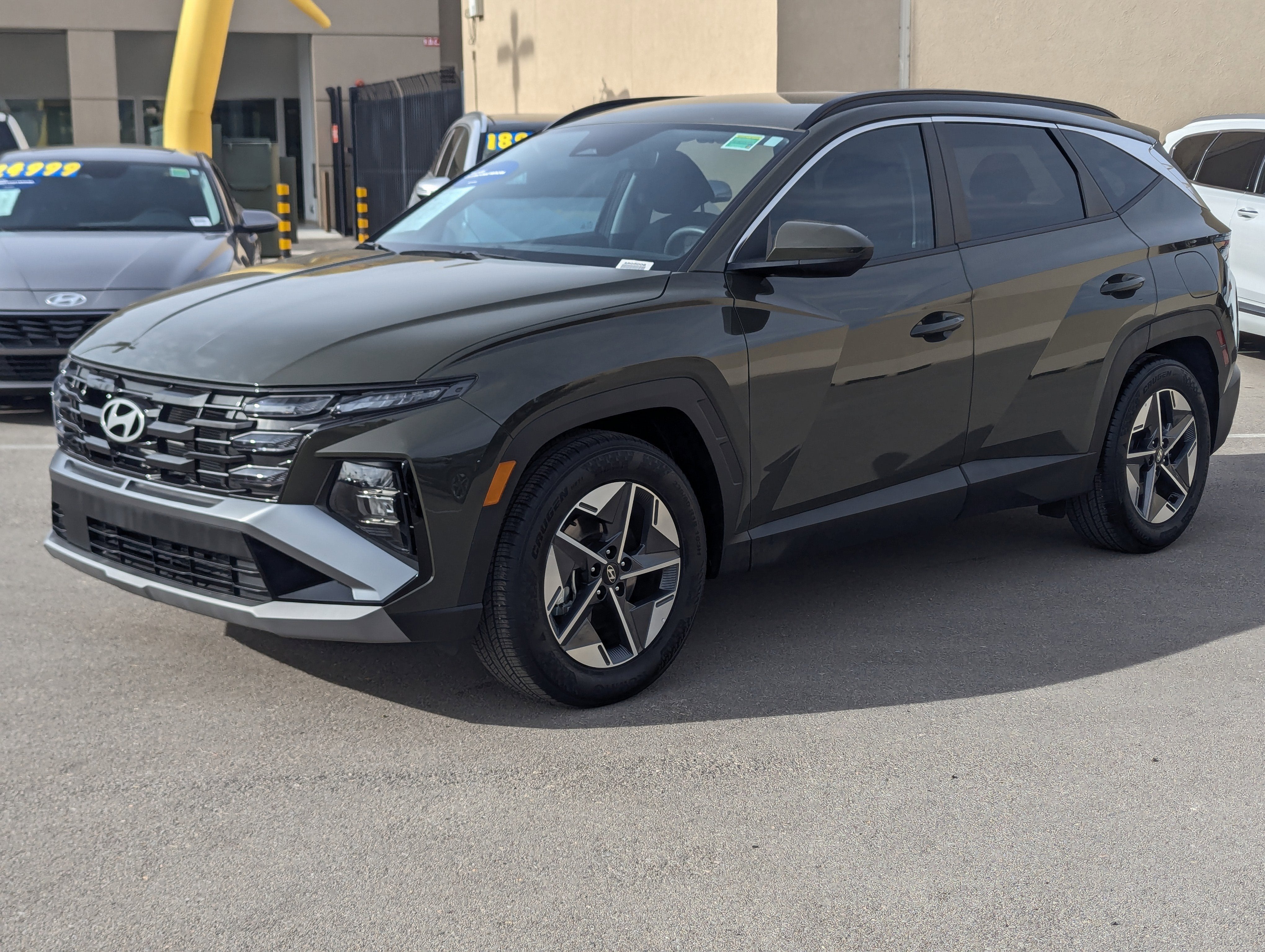 2025 Hyundai TUCSON SEL