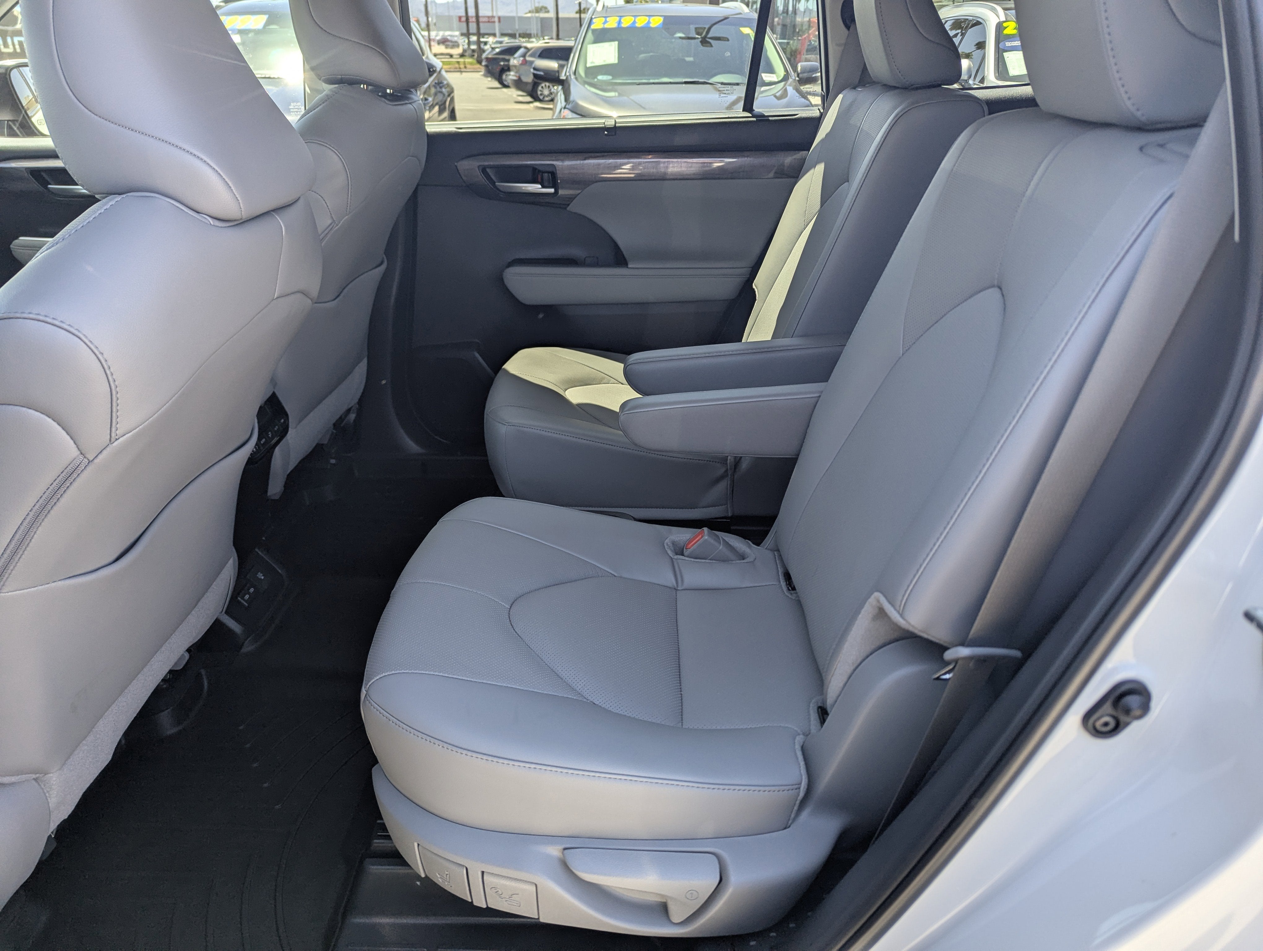 2024 Toyota Highlander Limited