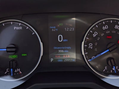 2022 Toyota RAV4 Hybrid XLE
