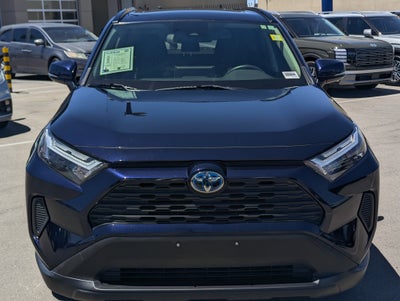 2022 Toyota RAV4 Hybrid XLE