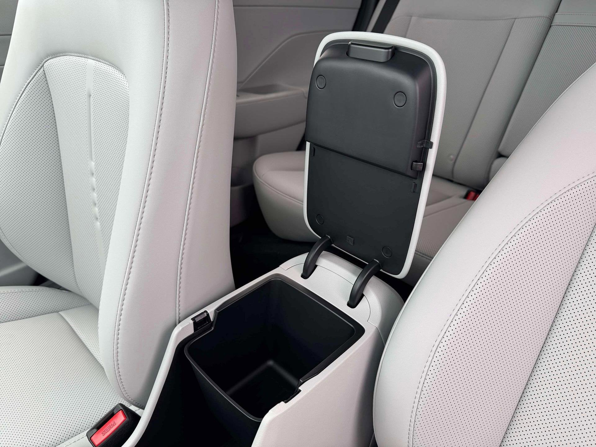 2026 Hyundai KONA SEL Premium FWD