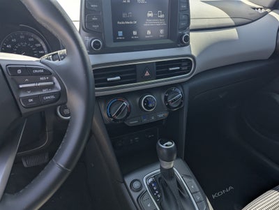 2021 Hyundai KONA SEL