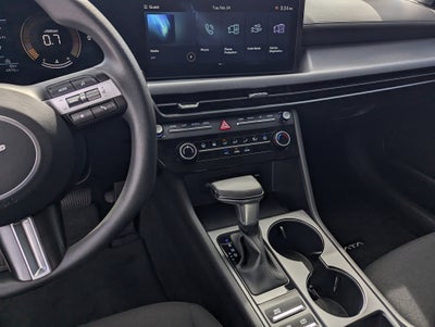 2025 Hyundai SONATA SE
