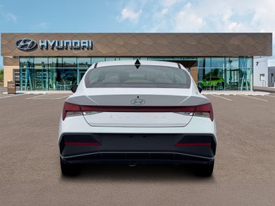 2026 Hyundai ELANTRA SE