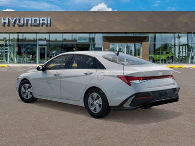 2026 Hyundai ELANTRA SE