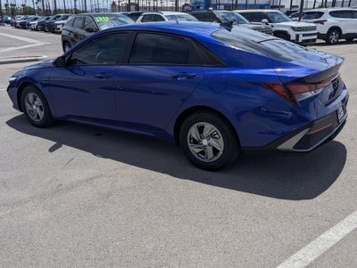 2025 Hyundai ELANTRA SE