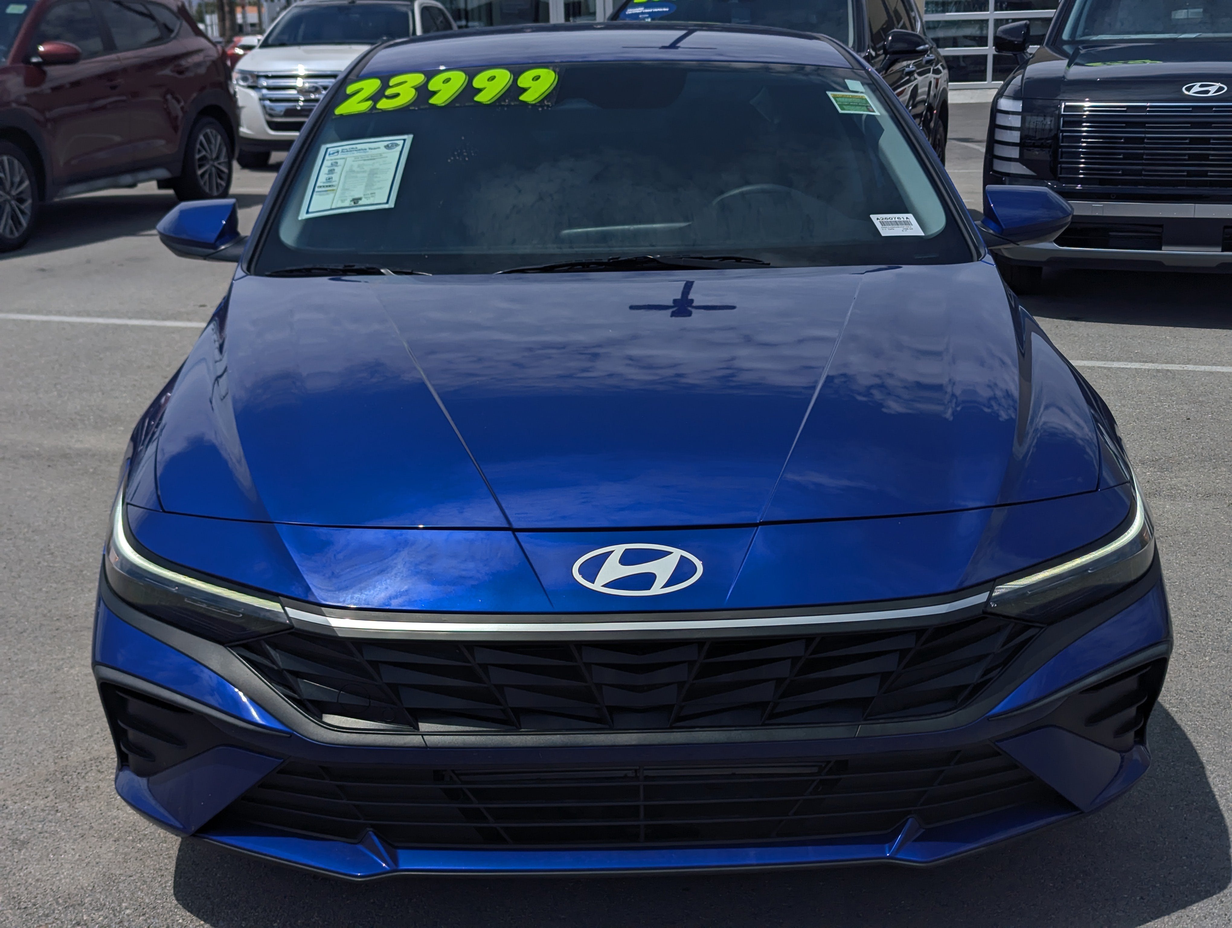 2025 Hyundai ELANTRA SE
